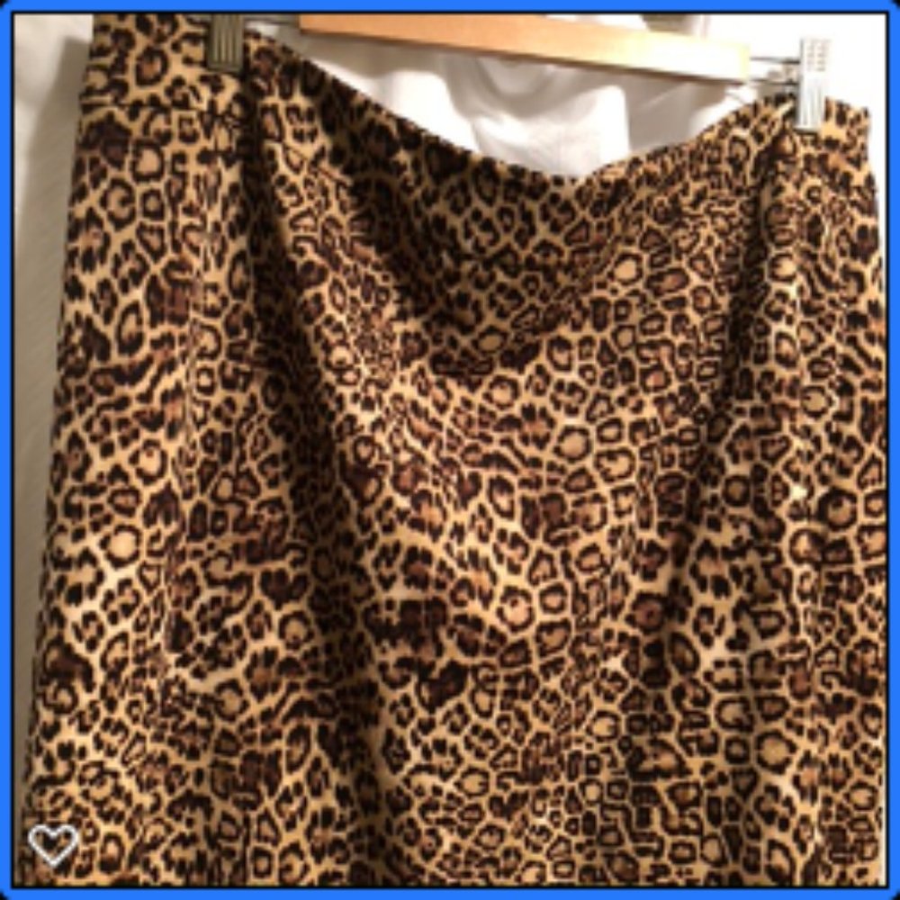 XL Leopard Print skirt